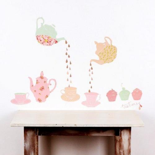 Тканевые наклейки в декоре стен детской комнаты. 03