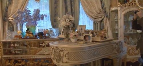 Илья варламов.  Так жить нельзя: дворец вора в законе. 04