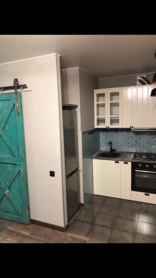 Салат с грибами, курицей и фасолью. 09