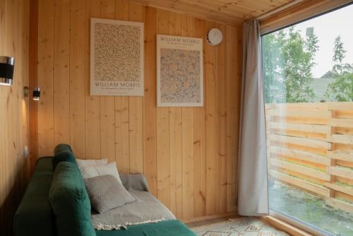 Панорамный фасад - главная особенность серии Модерн, обеспечивающая больше света в помещении. 06