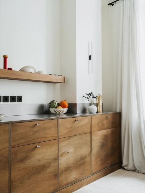 Парижская студия размером с гостиничный номер. 01