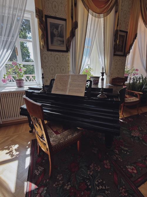 Посетил усадьбу Лермонтова в тарханах - место, где оживает творчество великого поэта! 02