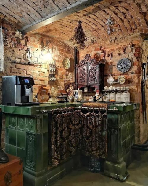 Квартира - галерея Дом с Горгульей. 08