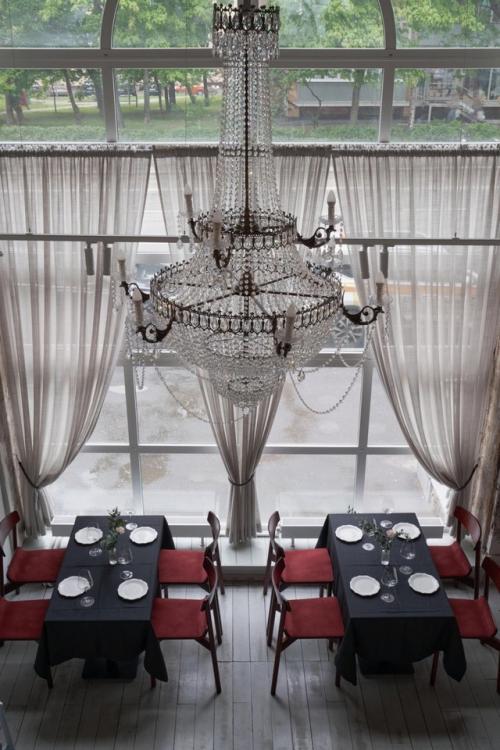 Как соединить минимализм и утонченную роскошь в одном пространстве? 02