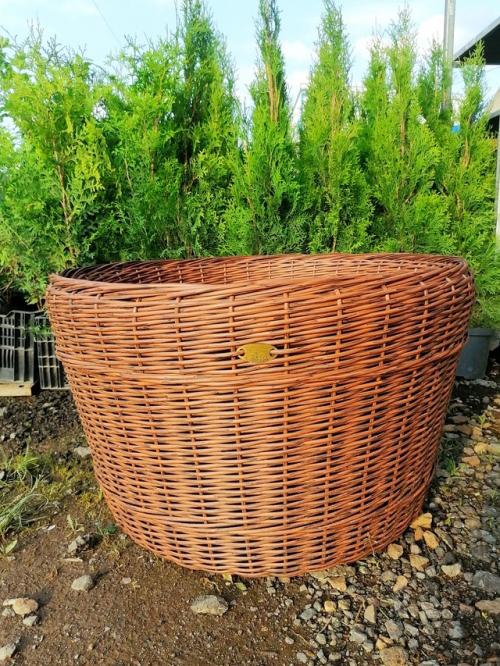 Кашпо - клумба из полиротанга Тёмная Лоза на 120 литров - элегантность и комфорт для ваших растений! 01