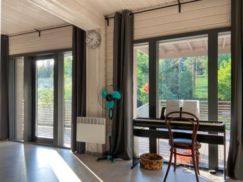 Очень хочется передать вам через фото атмосферу, но это практически невозможно. 08