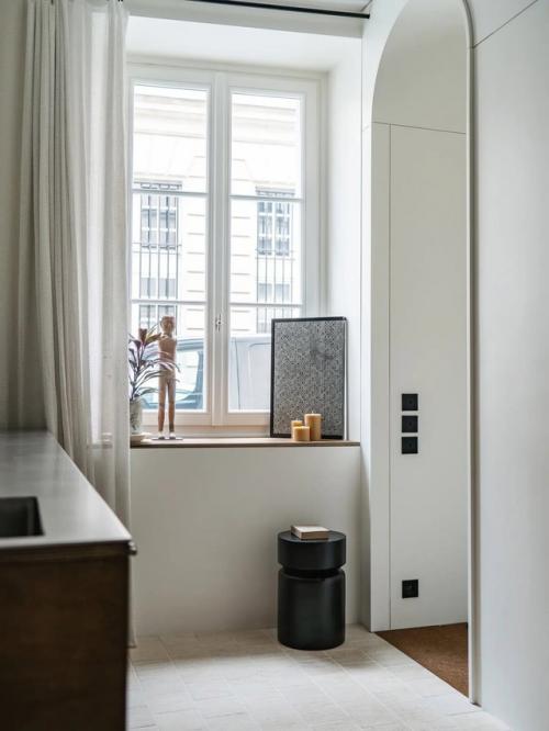 Парижская студия размером с гостиничный номер. 02