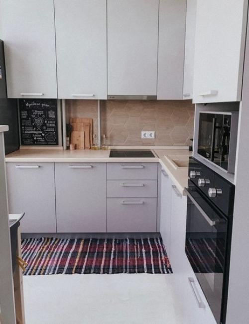 Очень хорошая идея для маленькой квартиры. 02