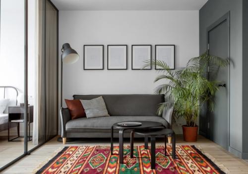 Обставили скромненько маленькую квартирку. 01