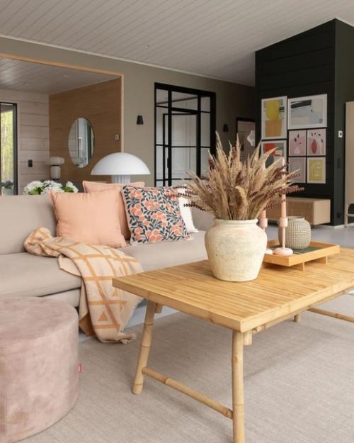 Шалфейные и теплые натуральные оттенки в интерьере приятного финского дома. 06