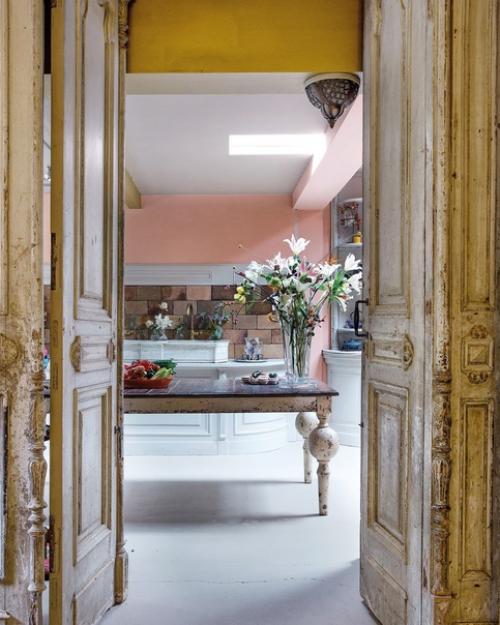 Дом всемирно известной современной испанской художницы литы кабелют. 04