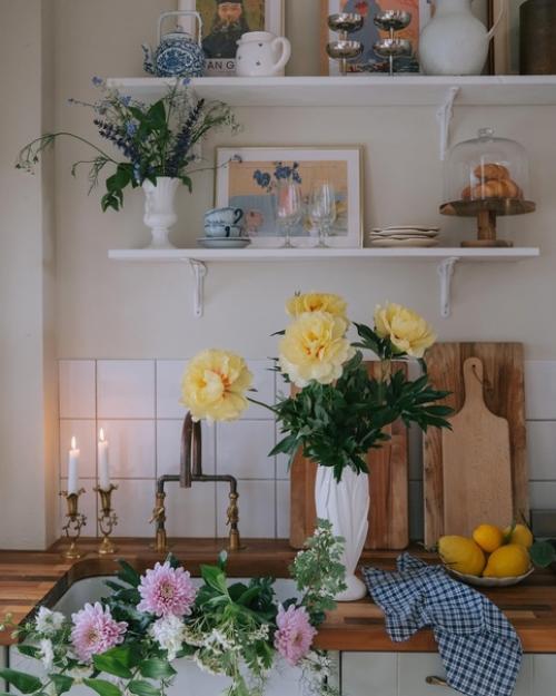 Мы не забываем, что маленькие акценты в интерьере могут иметь большое значение. 06