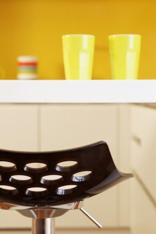 Яркая квартира для молодой девушки. 04