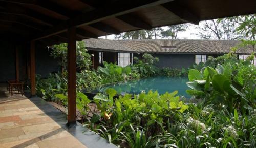 Про отсутствие стены и отсутствие окна. 05