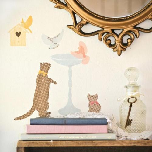 Тканевые наклейки в декоре стен детской комнаты. 09