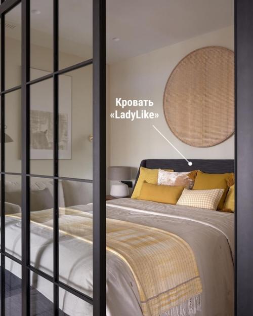 Почти вся мебель в проекте Ориентальный Акцент создана Enjoy Home Boutique. 04