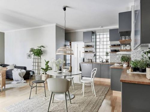 Мы предлагаем вам взглянуть на интерьер квартиры с двумя спальнями в Швеции. 02