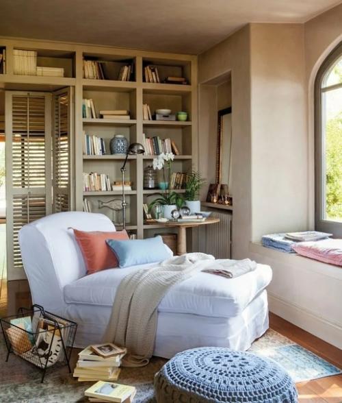 В случае если идеально выполненный ремонт не радует глаз и не дарит ощущение комфорта, то возможно, интерьеру не хватает нескольких уютных деталей. 05 В случае если идеально выполненный ремонт не радует глаз и не дарит ощущение комфорта, то возможно, интерьеру не хватает нескольких уютных деталей. 05