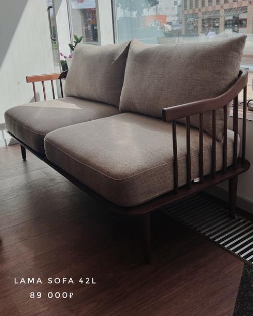 Мягкая мебель уже незаменимым атрибутом любого дома стала. 03