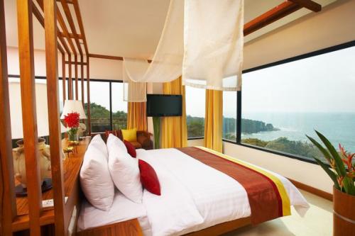 Друзья?  Цена упала? 04