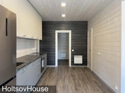 А вот и интерьеры растущего дома, который мы показали вам в предыдущей публикации. 03