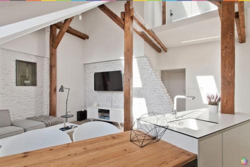 Мансардный лофт в Польше. 02