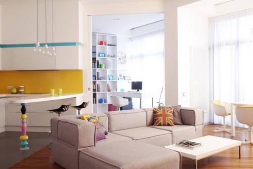 Яркая квартира для молодой девушки. 09