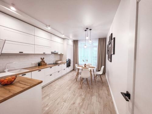 Трехкомнатная квартира 93 кв. 01