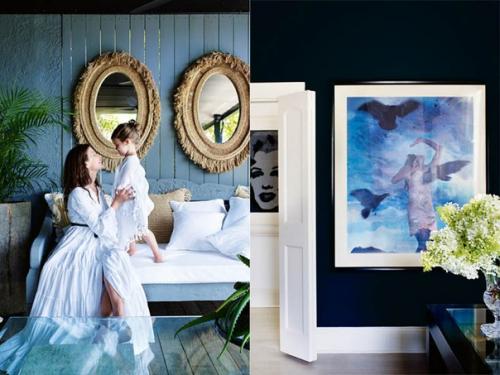 Этим интерьером можно любоваться бесконечно: высокие потолки, большие окна, винтажная мебель и, конечно же, искусство. 01