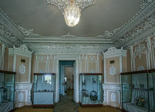 В доме гомулина города павлово нижегородской области сейчас находится исторический музей. 04