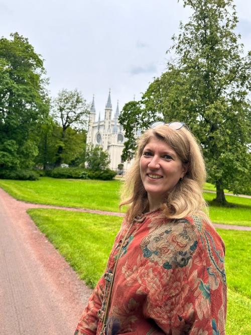 Еще одно интересное место, которое хотелось увидеть - это дворец коттедж в неоготическом стиле в Александрии и готическую капеллу. 08