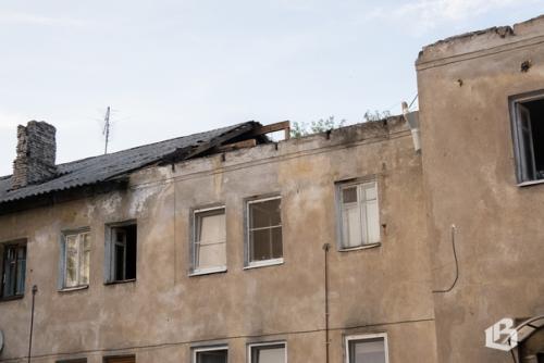 На улице Гагарина дом номер 21 остался без крыши. 04 На улице Гагарина дом номер 21 остался без крыши. 04