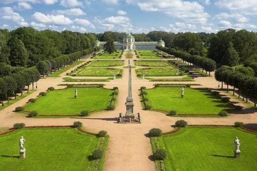 Усадьба Кусково - одно из самых романтичных мест в Москве. 03