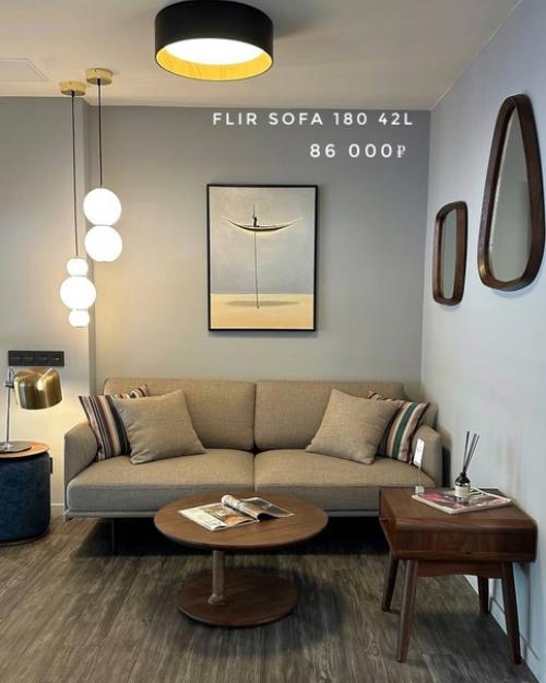 Мягкая мебель уже незаменимым атрибутом любого дома стала. 06