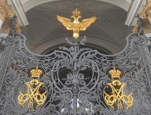 Был в Петербурге такой заводчик - Ф. к. сан - галли. 01