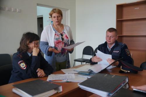 Особое внимание подготовке школ и детских садов абанского района к новому учебному году! 09