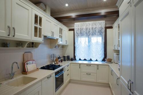 Деревянный коттедж в традиционном русском стиле. 04