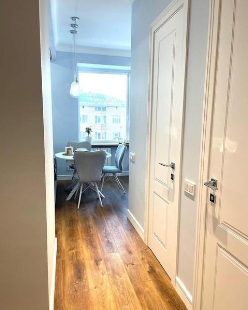 Какие яркие синие акценты. 06