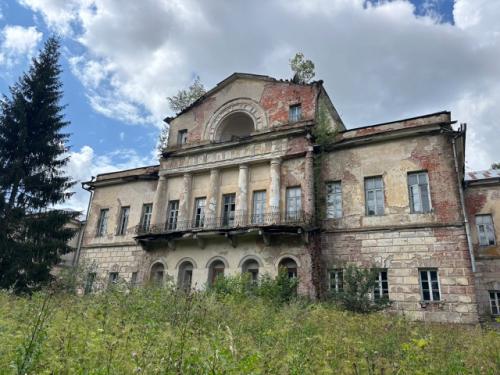 Две усадьбы, две судьбы. 07