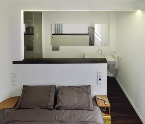 Архитектурное бюро Ameneiros Rey HH Arquitectos представило двухуровневые апартаменты с рабочей студией в городе Ла- эстрада, Испания. 04