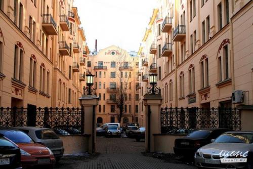 Петербургские дома с именами. 09