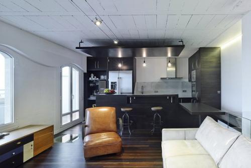 Архитектурное бюро Ameneiros Rey HH Arquitectos представило двухуровневые апартаменты с рабочей студией в городе Ла- эстрада, Испания. 05