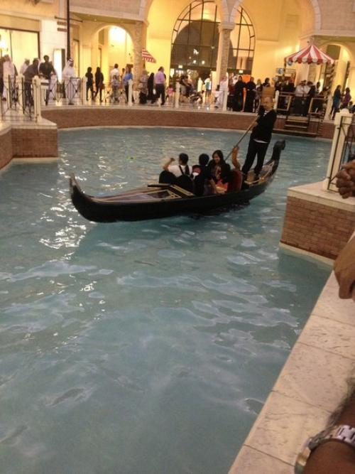 Торговый центр вилладжио молл, доха, Катар. 03