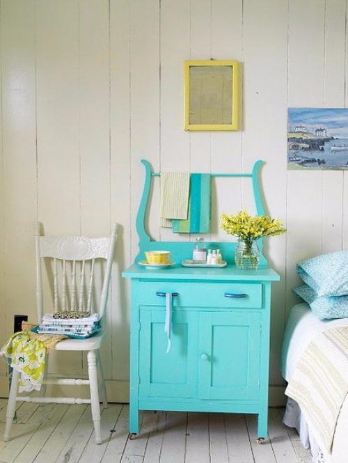 Тренд осени: яркие винтажные предметы мебели. 01