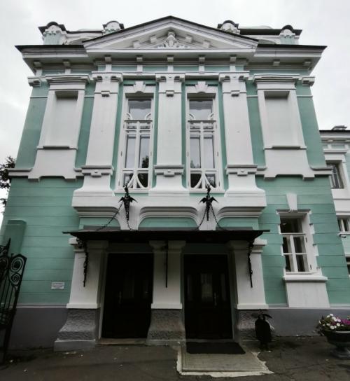 В прошлом году будучи в Иваново мы пришли в музей ивановского ситца и разочарованно отправились прочь. 07