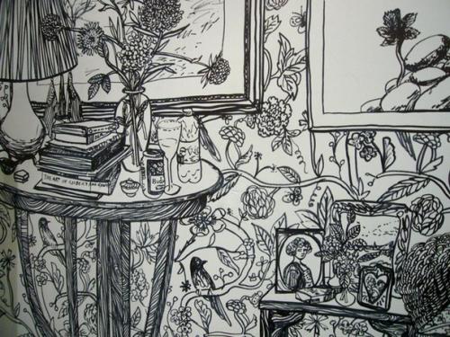 Charlotte Mann разрисовывает интерьеры и экстерьеры домов и квартирчерным маркером.