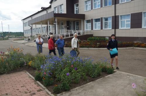 Особое внимание подготовке школ и детских садов абанского района к новому учебному году! 07