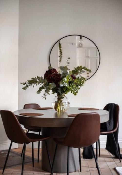 Интерьер кухни/гостиной + прихожей в историческом фонде старого города. 03