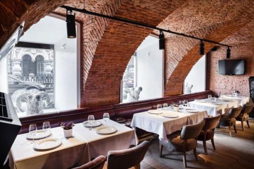 Скульптуры и арт объекты в современных интерьерах. 03