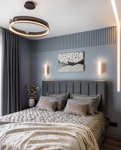 Мы презентуем завершенный дизайн - проект, где геометричные акценты и тщательно подобранная цветовая палитра сыграли важную роль. 01